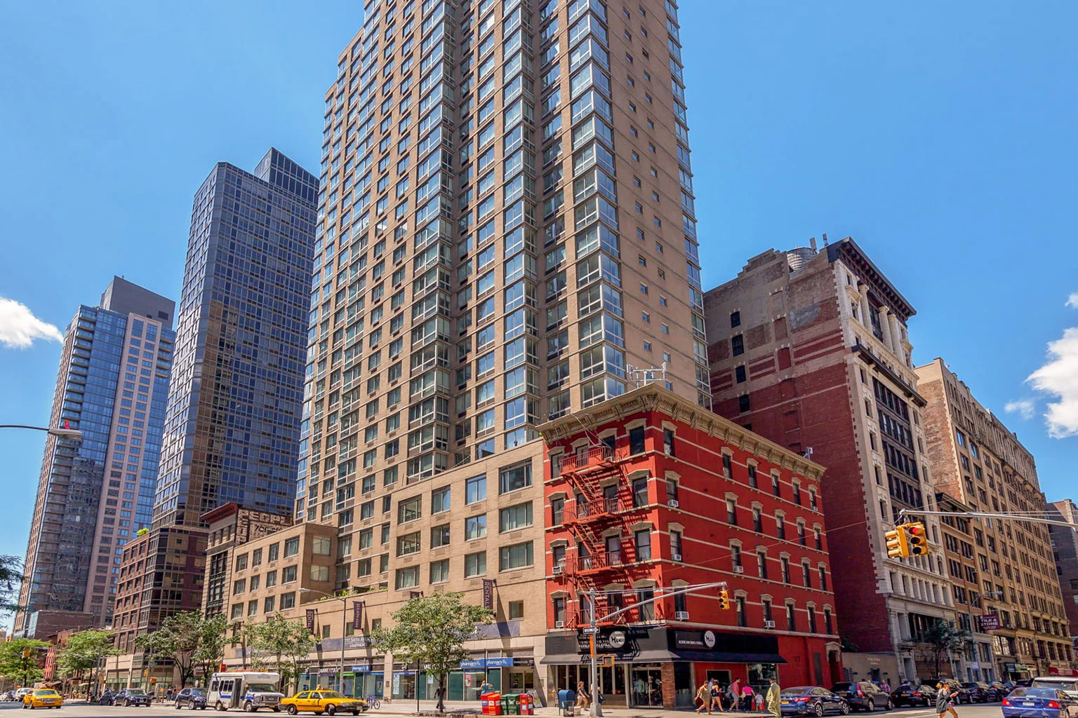 G+21 Hotel Apartment